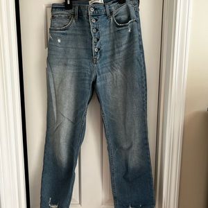 Abercrombie ultra high rise ankle straight jean size 29